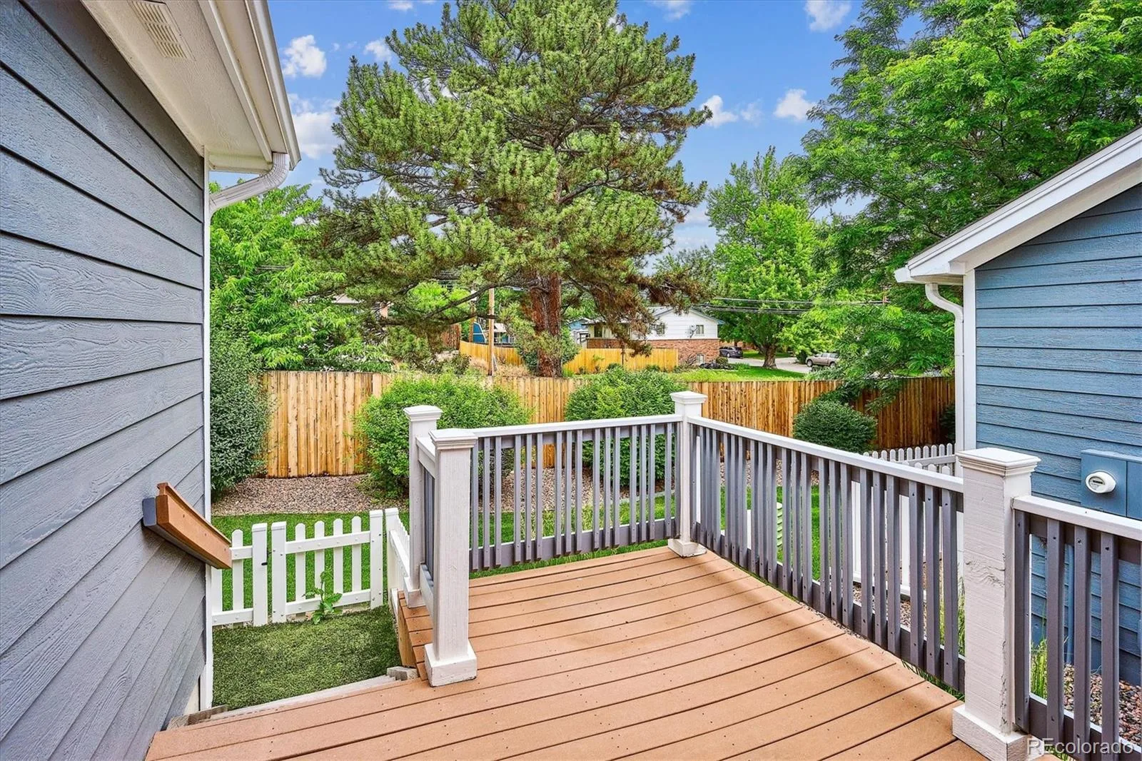 8225 W 67th Place Arvada CO 80004 MLS #REC2870761 06102026074301 1600 37