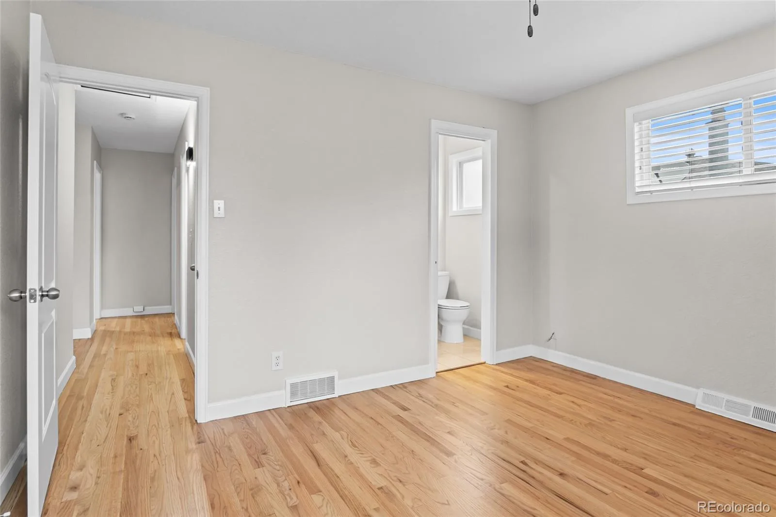 2845 S Gilpin Street Denver CO 80210 | MLS #REC2871813 09302026145242 1600 19
