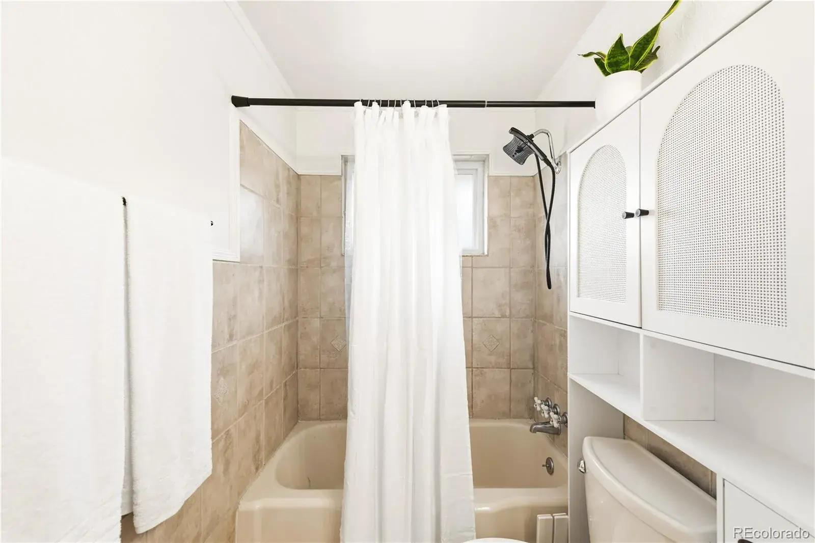 03062026170810 1600 22