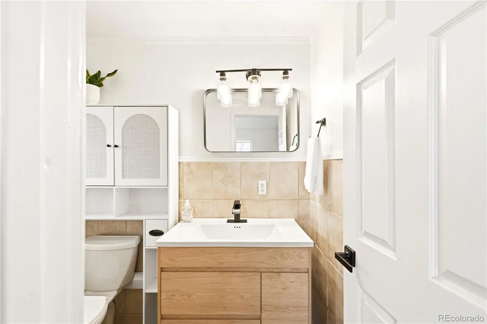 03062026170810 1600 23