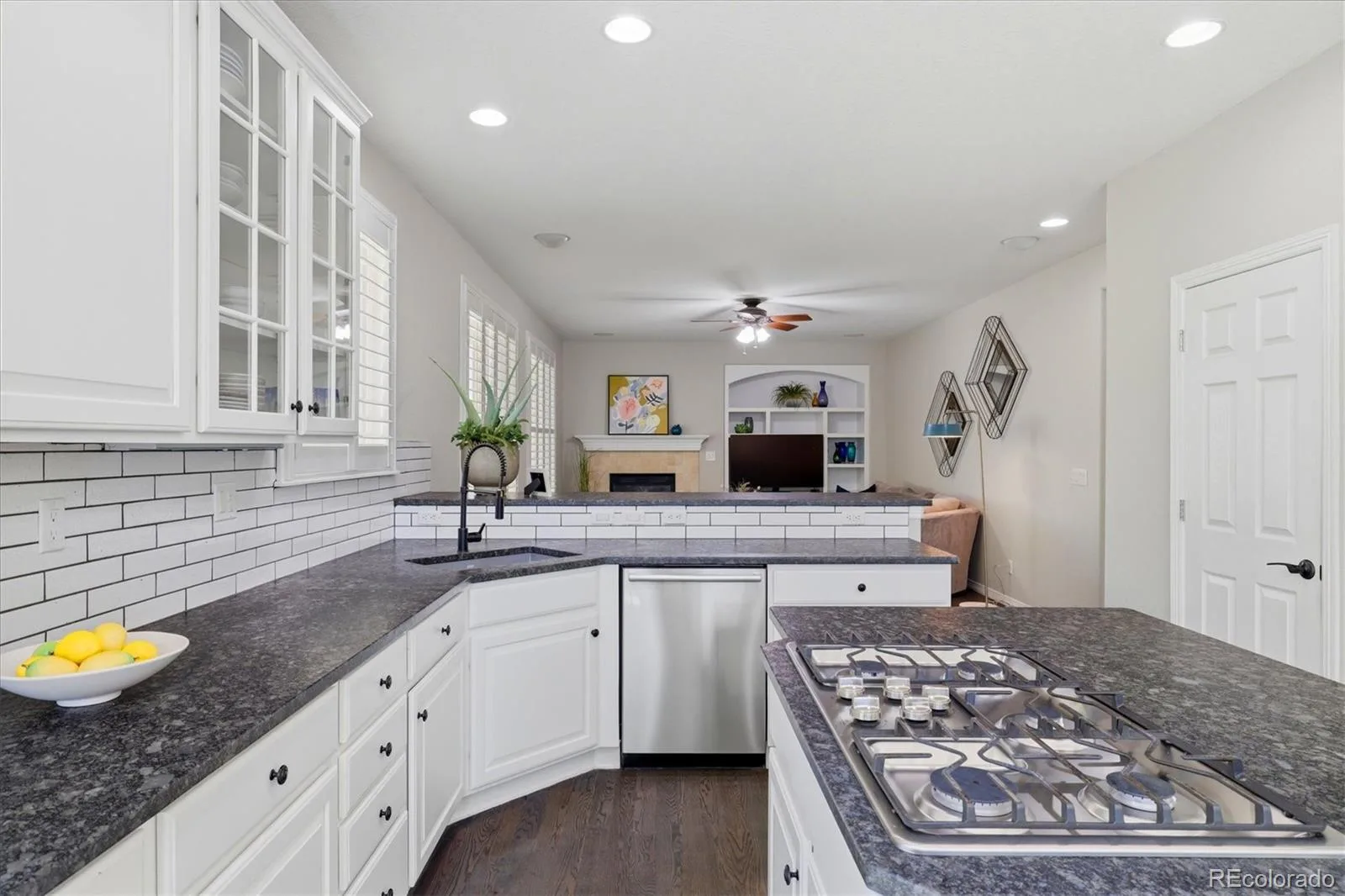 2516 Shadecrest Place Highlands Ranch CO 80126 | MLS #REC2875069 08122026171048 1600 12