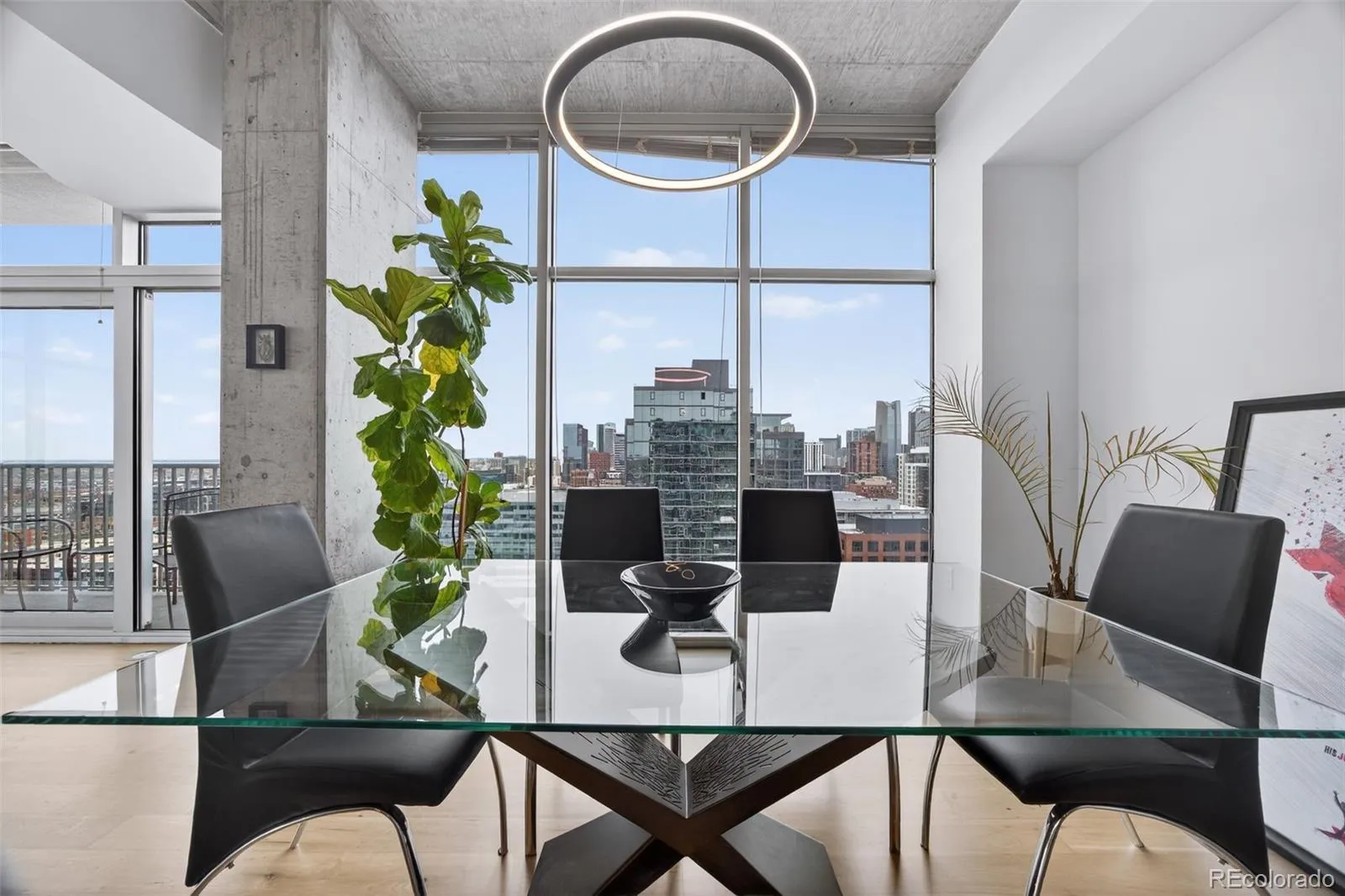 04092026231021 1600 15