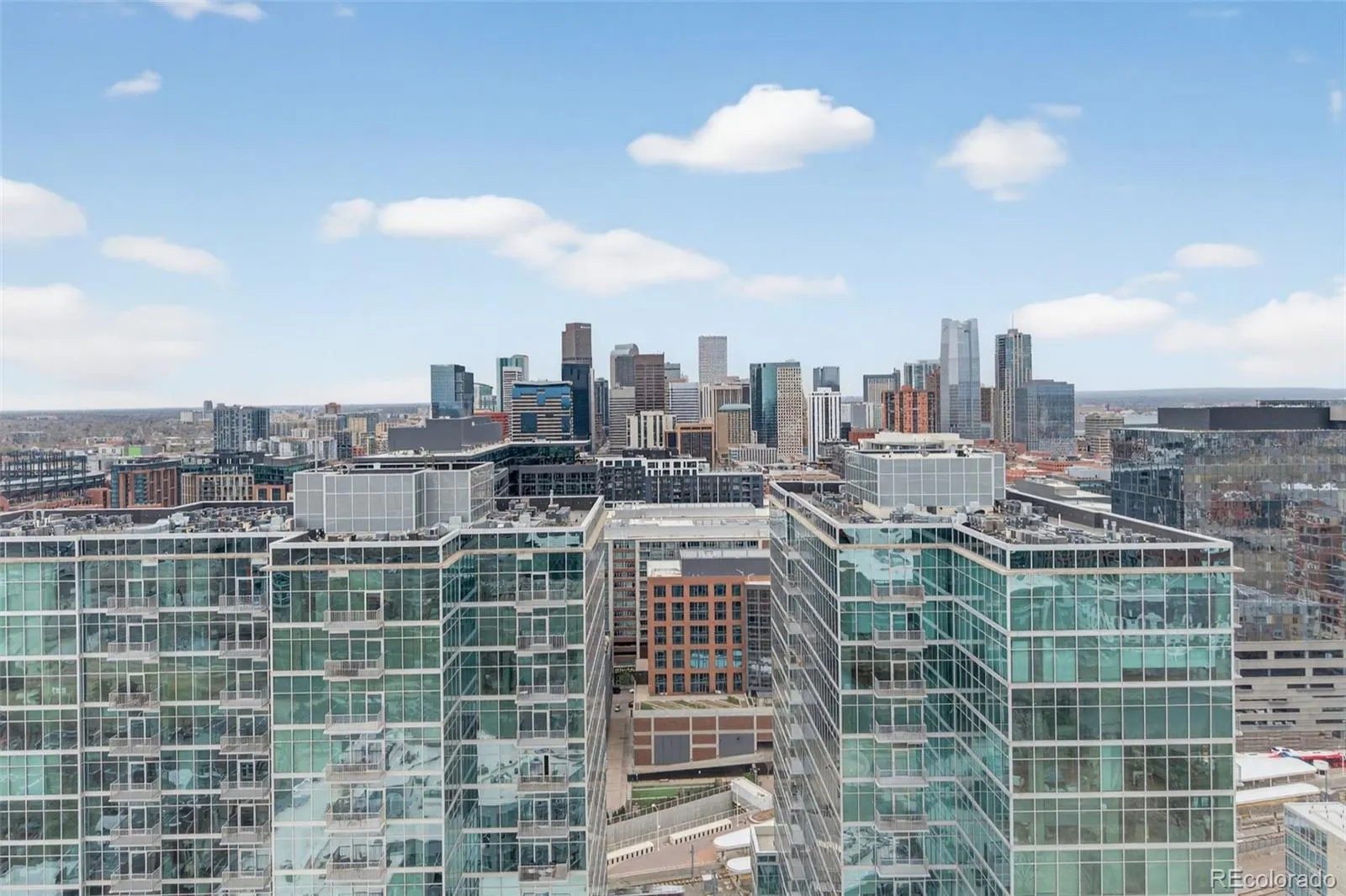 04092026231021 1600 40