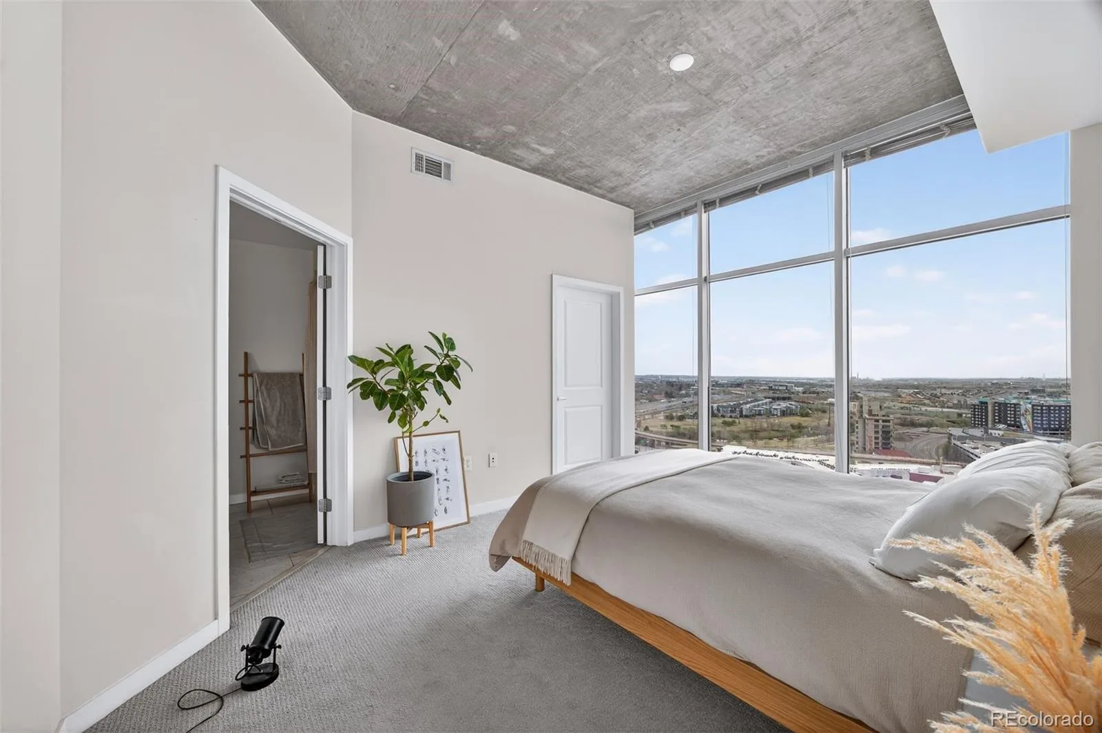 1700 Bassett Street #2012 Denver CO 80202 MLS #REC2876459 06192026050743 1600 15