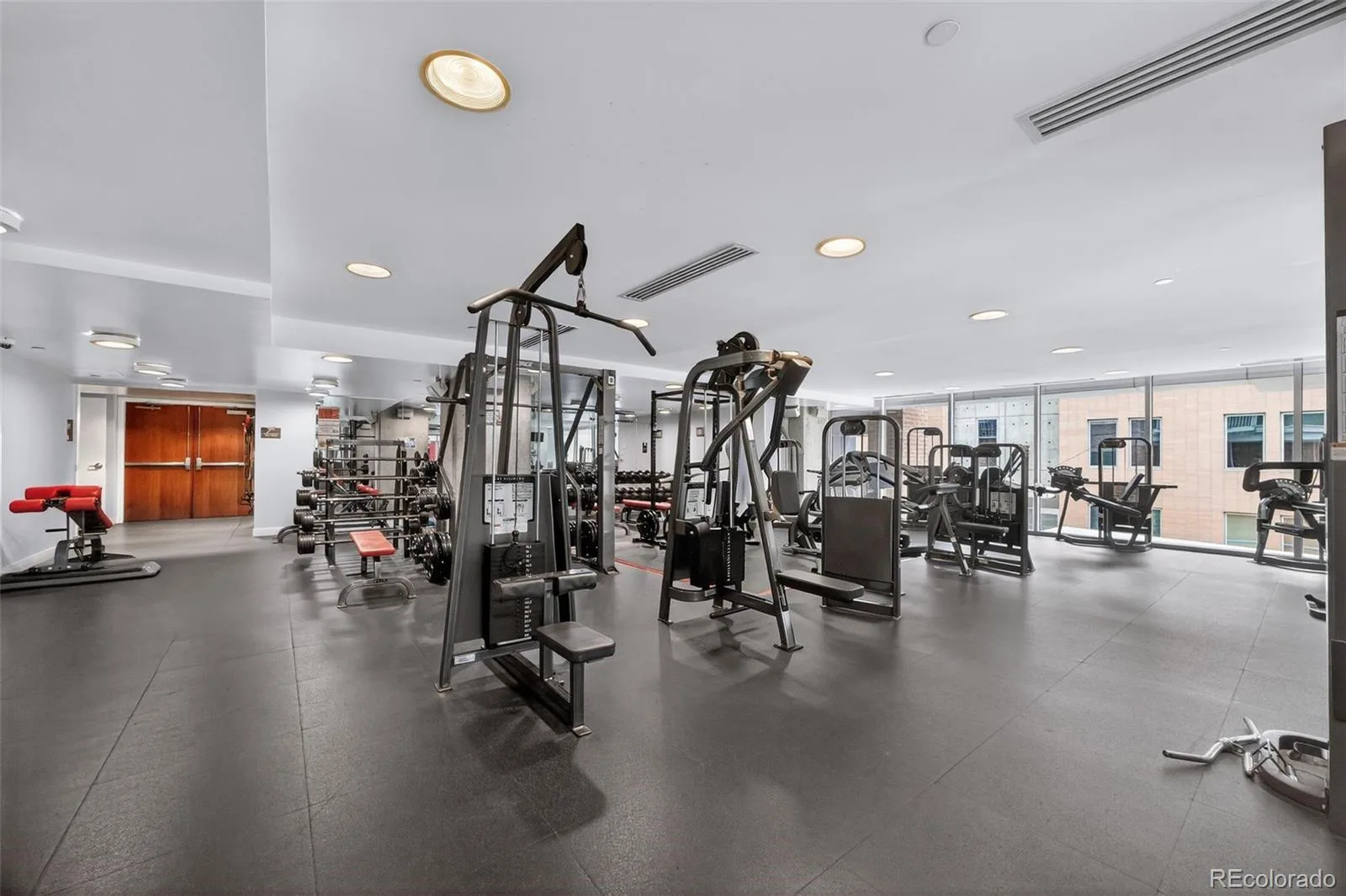 1700 Bassett Street #2012 Denver CO 80202 MLS #REC2876459 06192026050743 1600 35