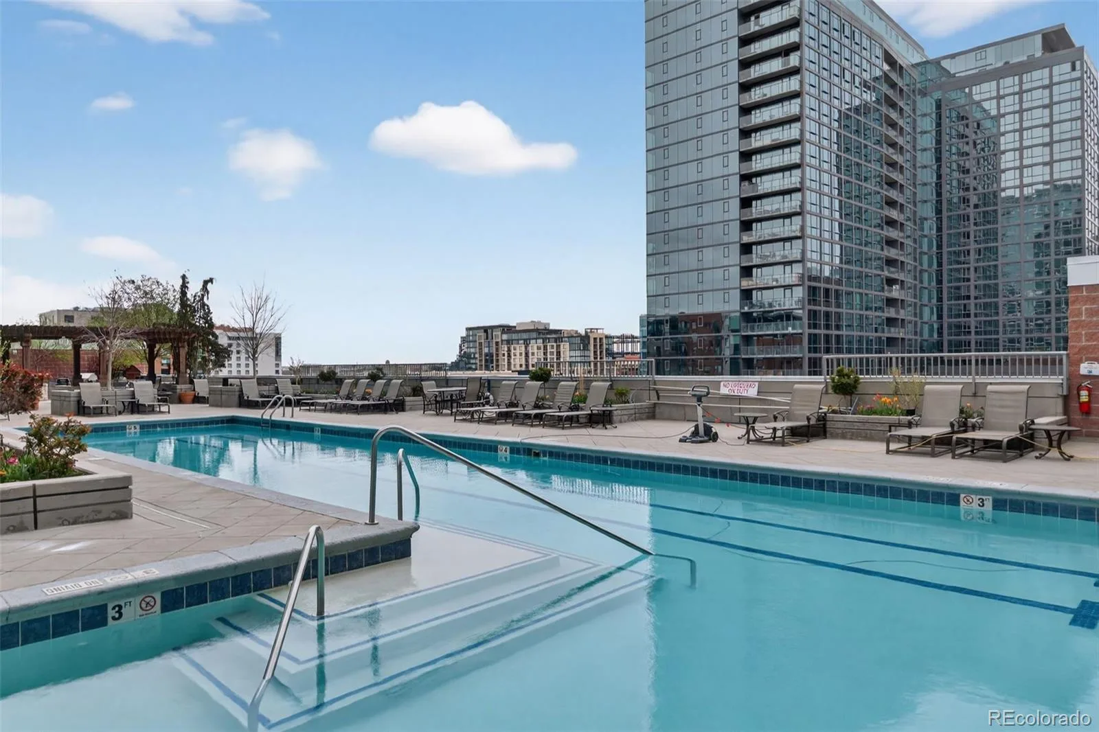 1700 Bassett Street #2012 Denver CO 80202 MLS #REC2876459 06192026050743 1600 37