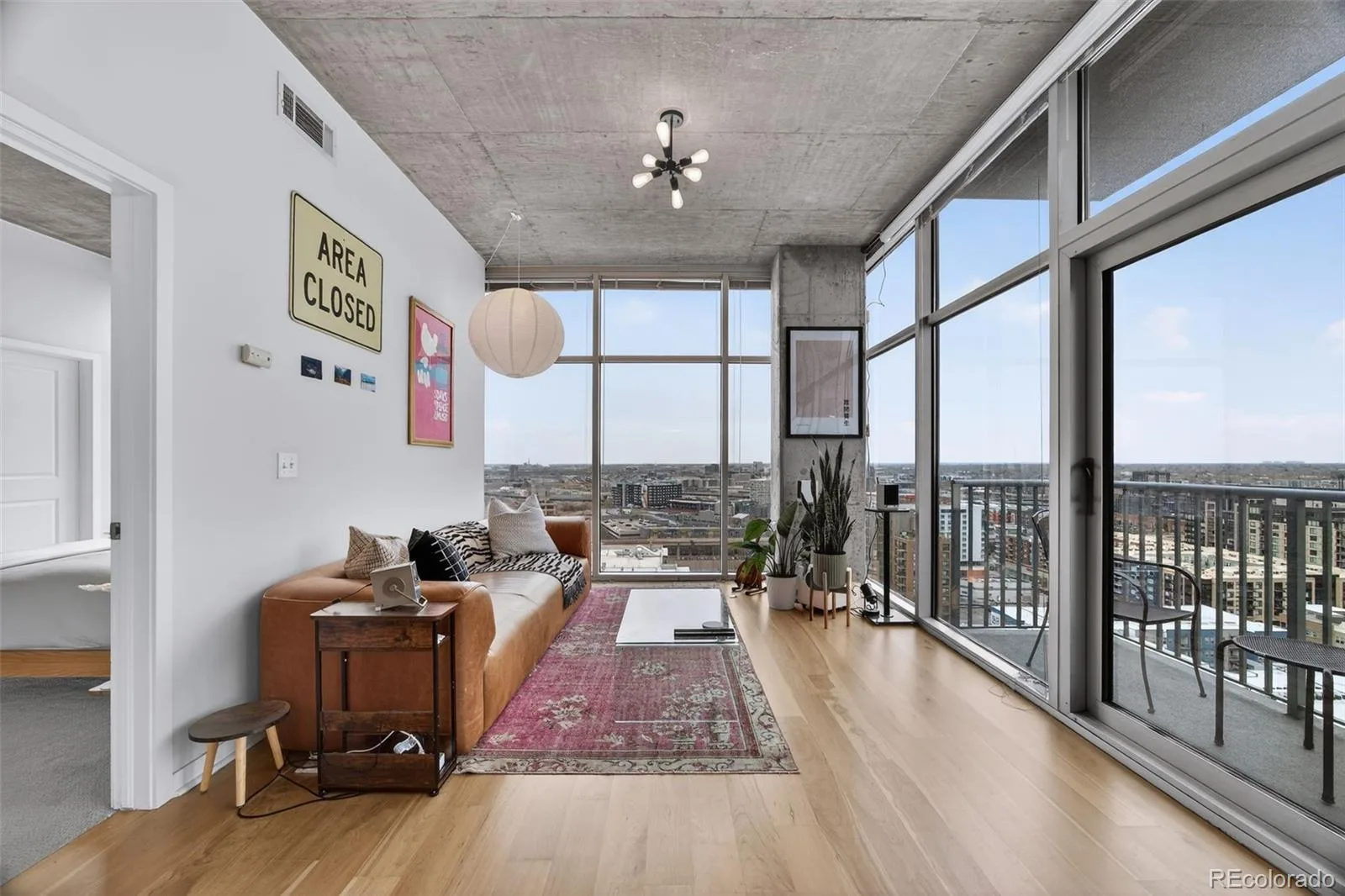 1700 Bassett Street #2012 Denver CO 80202 MLS #REC2876459 06192026050743 1600 4