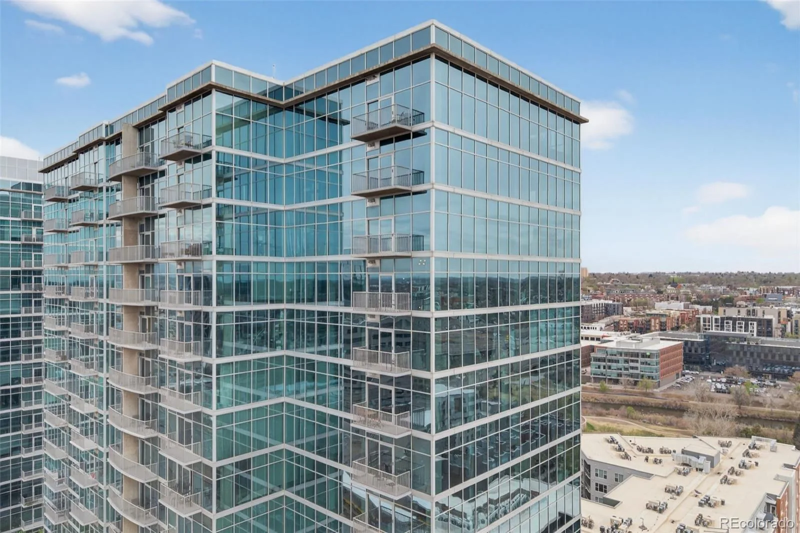 1700 Bassett Street #2012 Denver CO 80202 MLS #REC2876459 06192026050743 1600 42