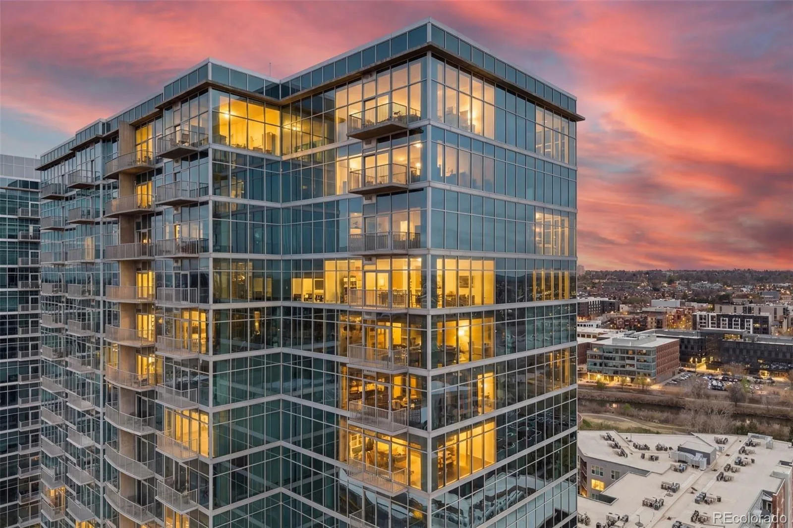 1700 Bassett Street #2012 Denver CO 80202 MLS #REC2876459 06192026050743 1600 43