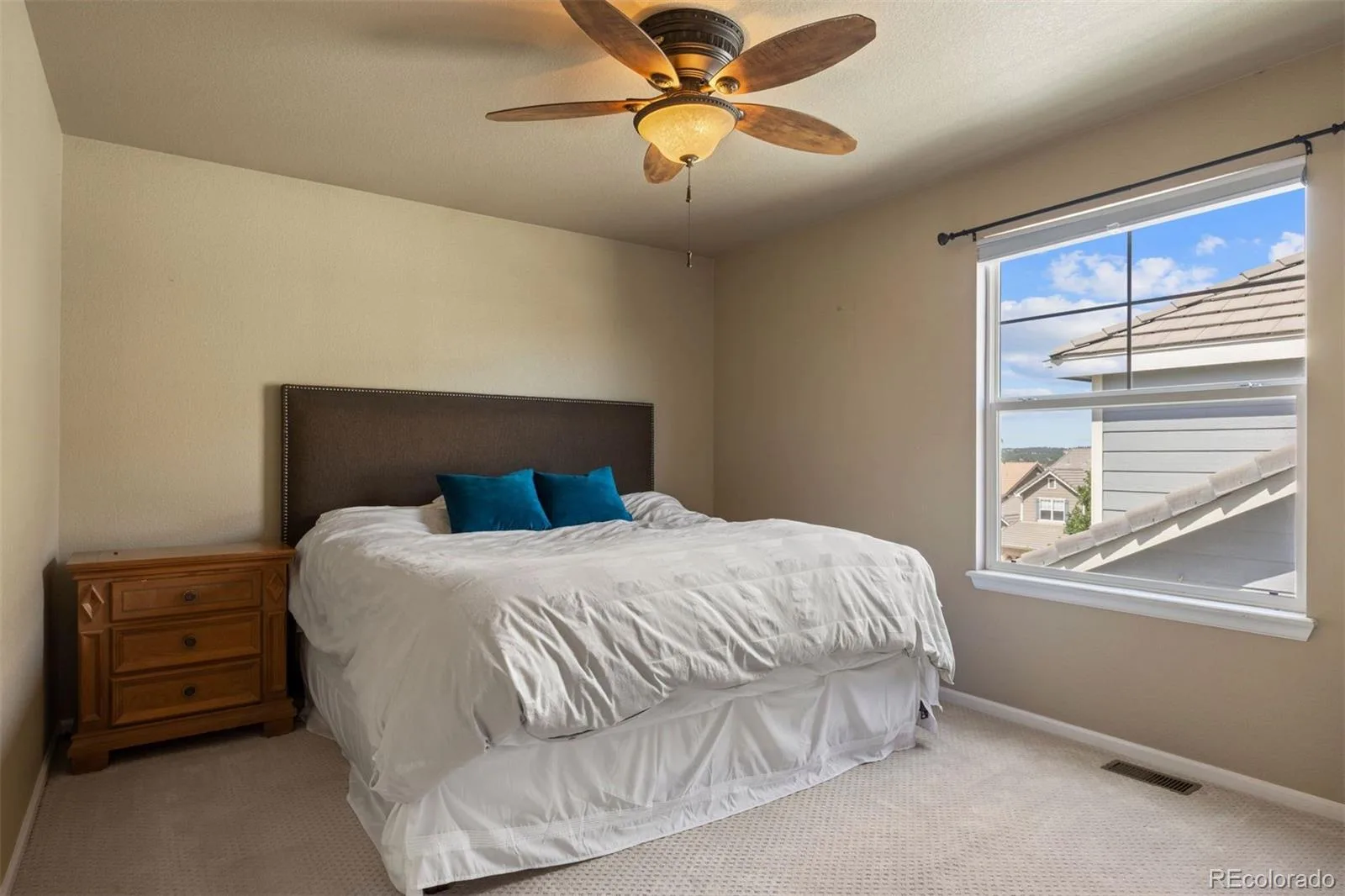 3363 Prairie Vista Drive Castle Rock CO 80109 | MLS #REC2879406 06262026200243 1600 25
