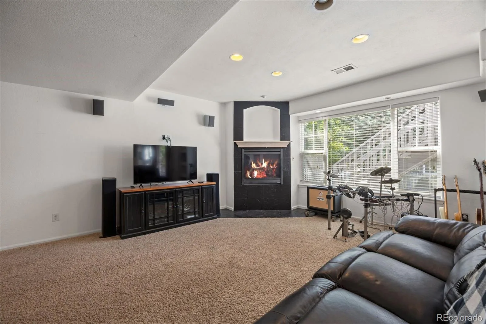 3363 Prairie Vista Drive Castle Rock CO 80109 | MLS #REC2879406 06262026200243 1600 30