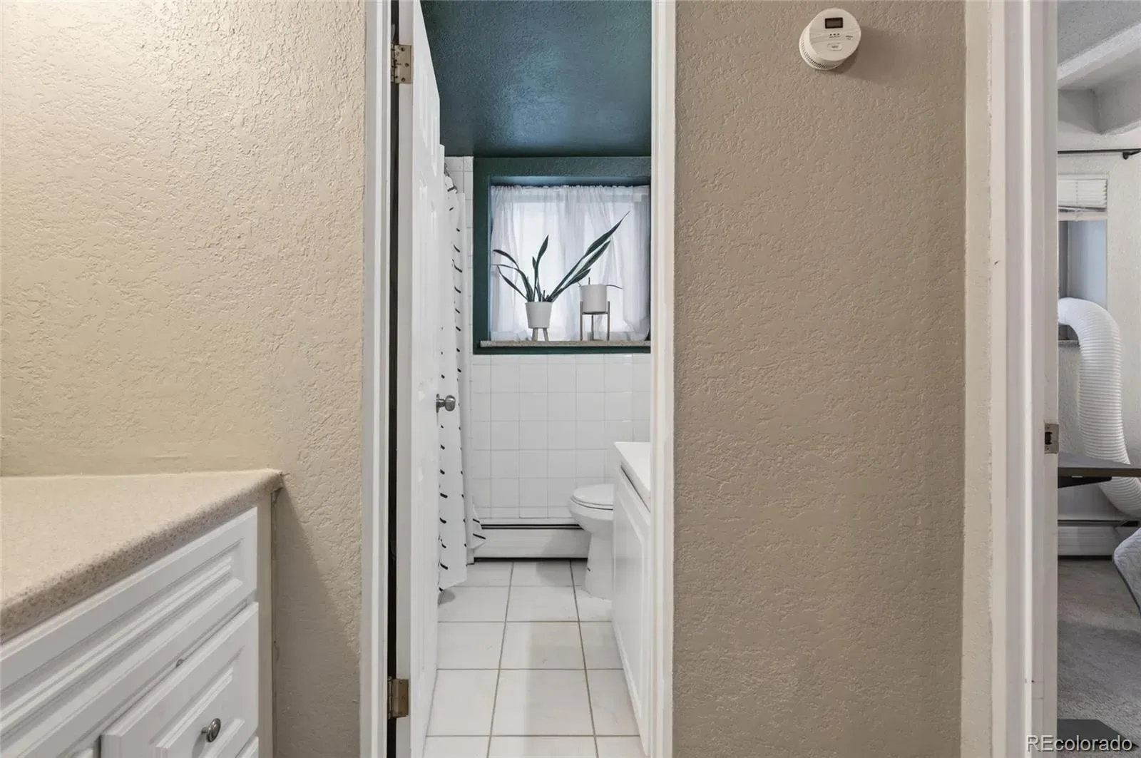 655 N Pearl Street #102 Denver CO 80203 MLS #REC2880390 03102026212338 1600 14