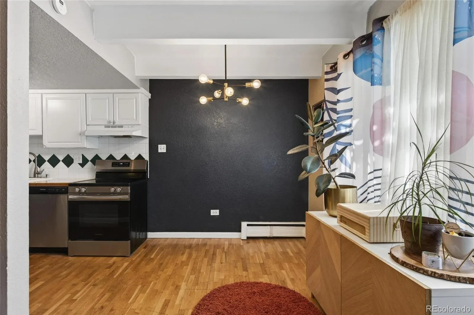 655 N Pearl Street #102 Denver CO 80203 MLS #REC2880390 03102026212338 1600 8