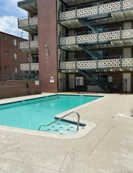 655 N Pearl Street #102 Denver CO 80203 MLS #REC2880390 03102026212338 800 21