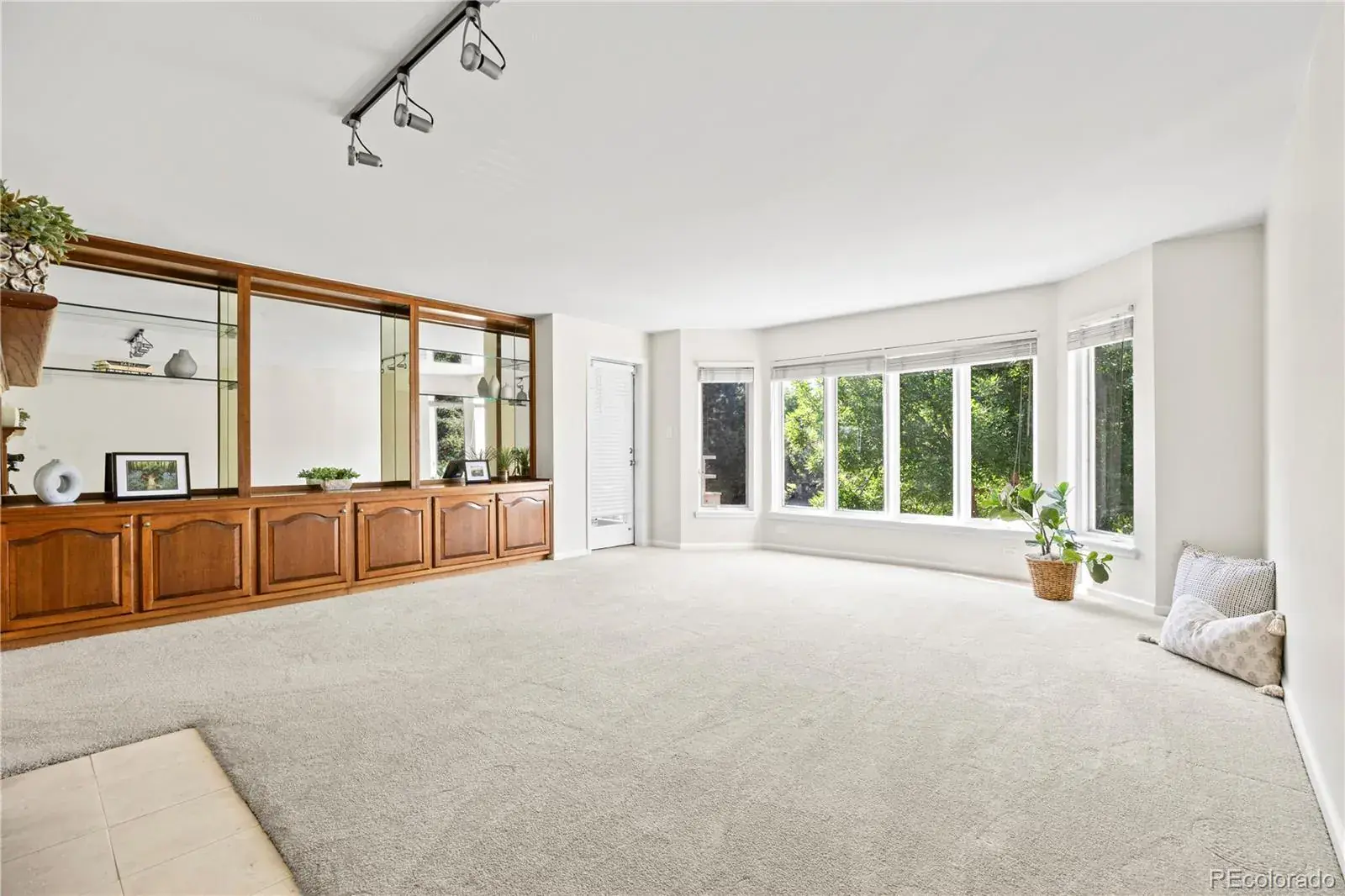 02262026190304 1600 11