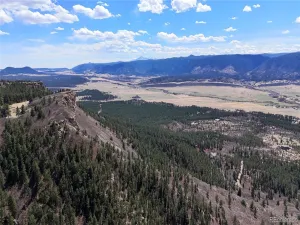 001 Perry Park Road Sedalia CO 80135 | MLS #REC2882410 04142026204228 300 0