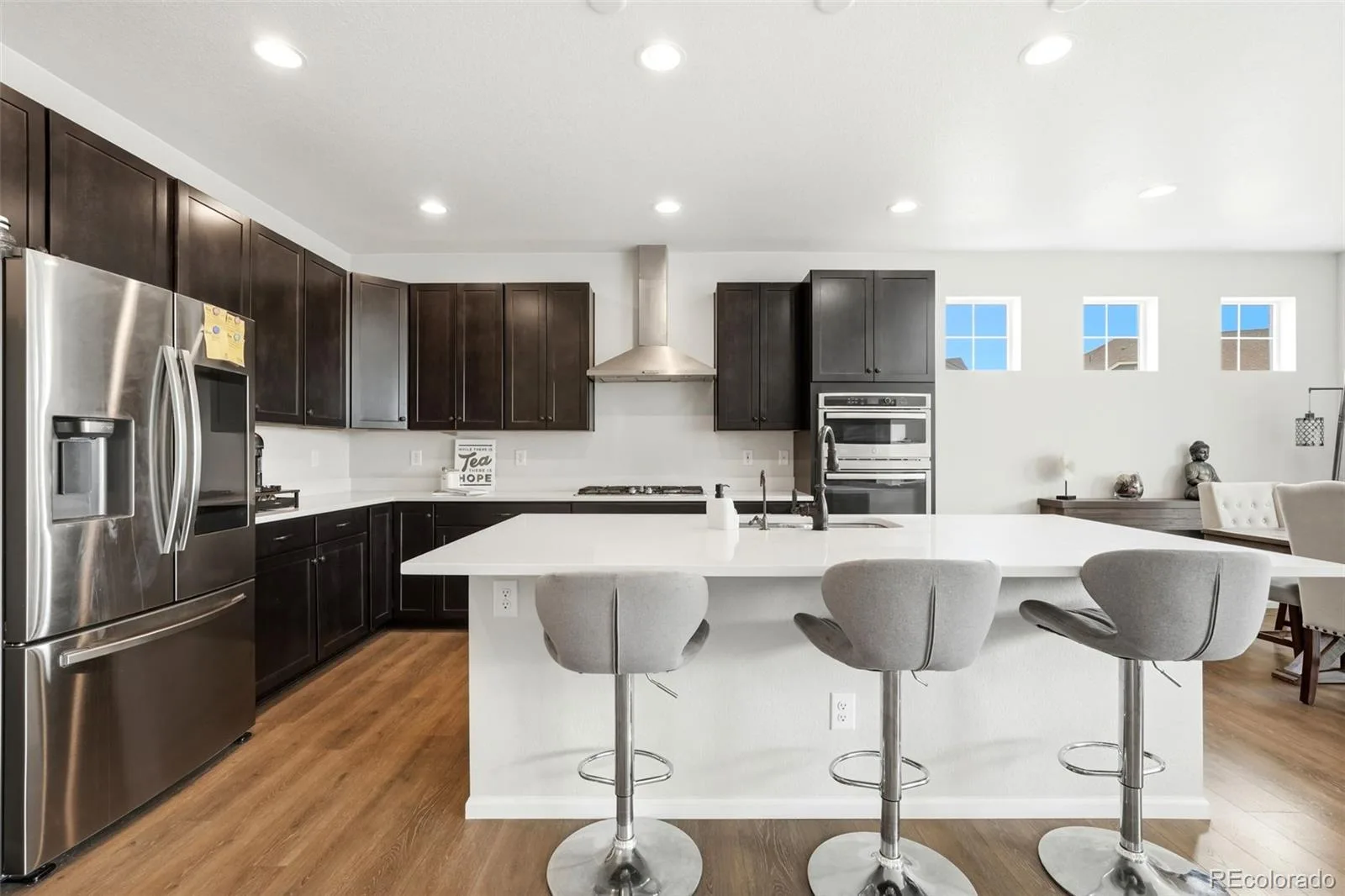 6802 S Uriah Street Aurora CO 80016 MLS #REC2882788 06092026194040 1600 12