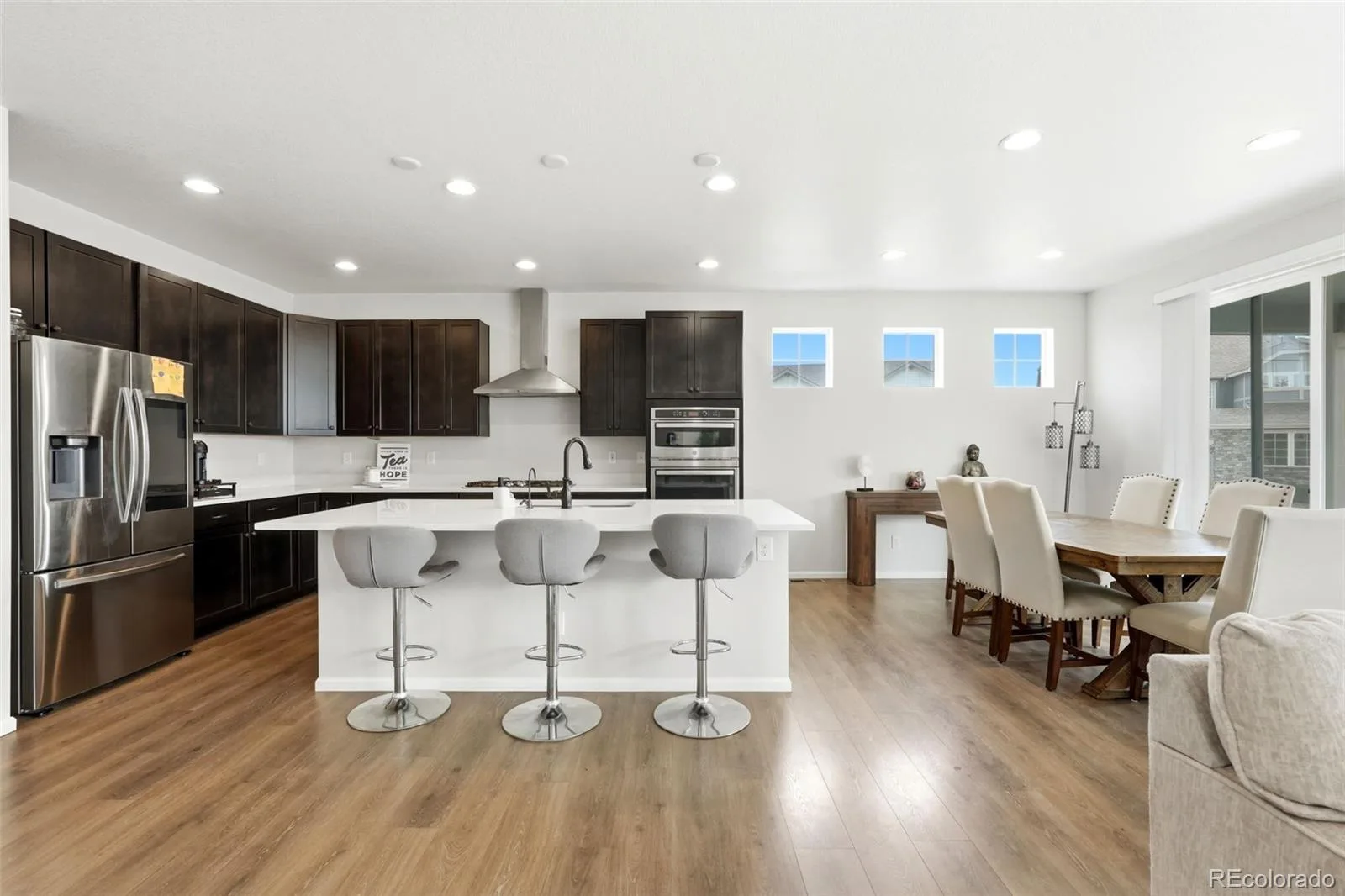 6802 S Uriah Street Aurora CO 80016 MLS #REC2882788 06092026194040 1600 13