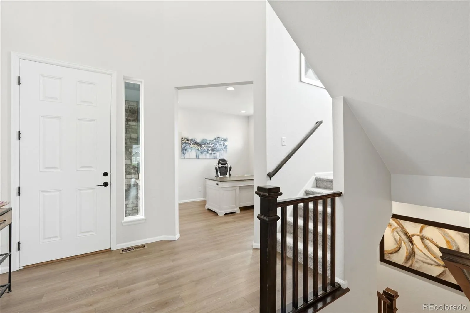 6802 S Uriah Street Aurora CO 80016 MLS #REC2882788 06092026194040 1600 2