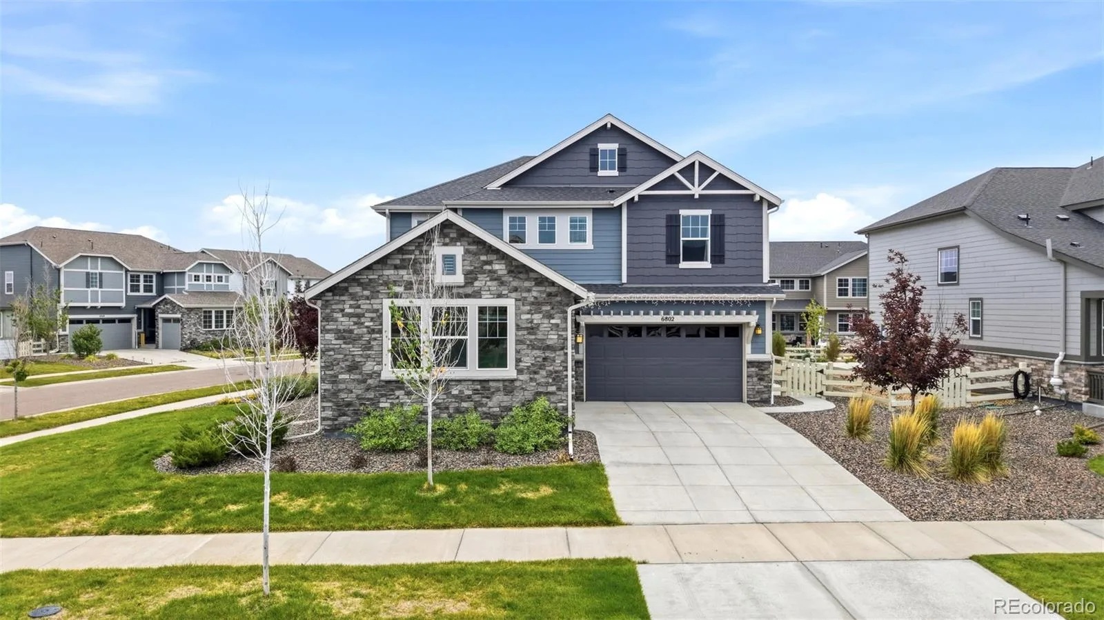 6802 S Uriah Street Aurora CO 80016 MLS #REC2882788 06092026194040 1600 40