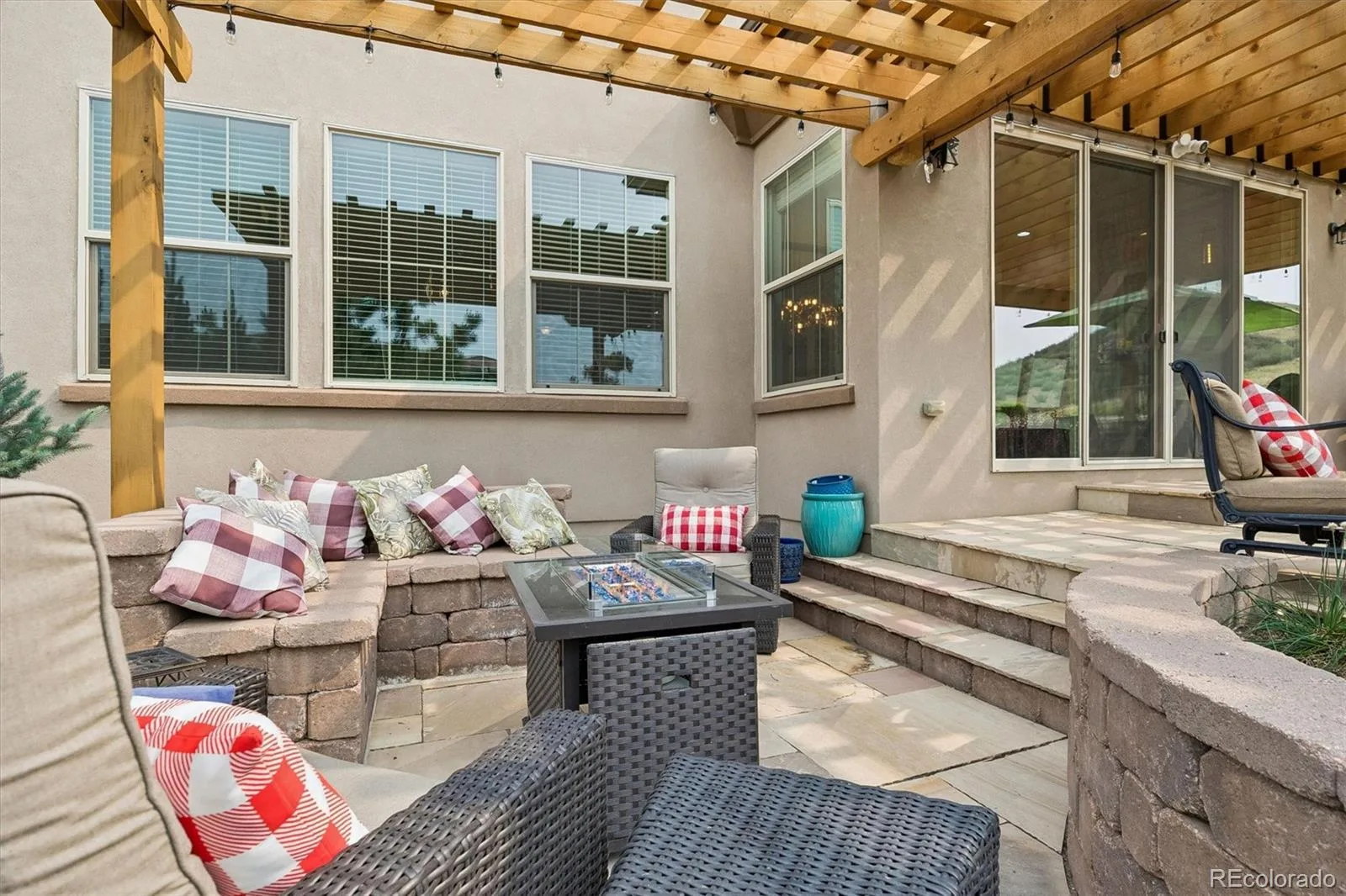 10629 Ladera Point Lone Tree CO 80124 MLS #REC2885341 06252026215513 1600 43