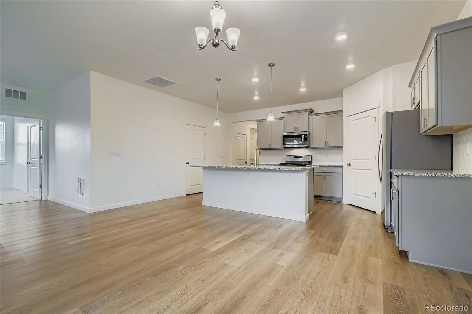 4702 Thistle Drive Brighton CO 80601 | MLS #REC2885927 12152025181025 1600 5
