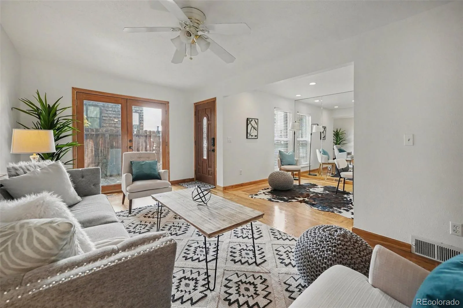 6401 Welch Court Arvada CO 80004 | MLS #REC2886459 08312026234410 1600 5