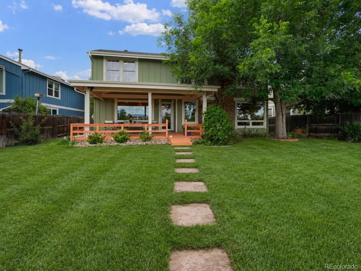 2550 W Long Circle Littleton CO 80120 MLS #REC2888732 07112026161234 1200 32