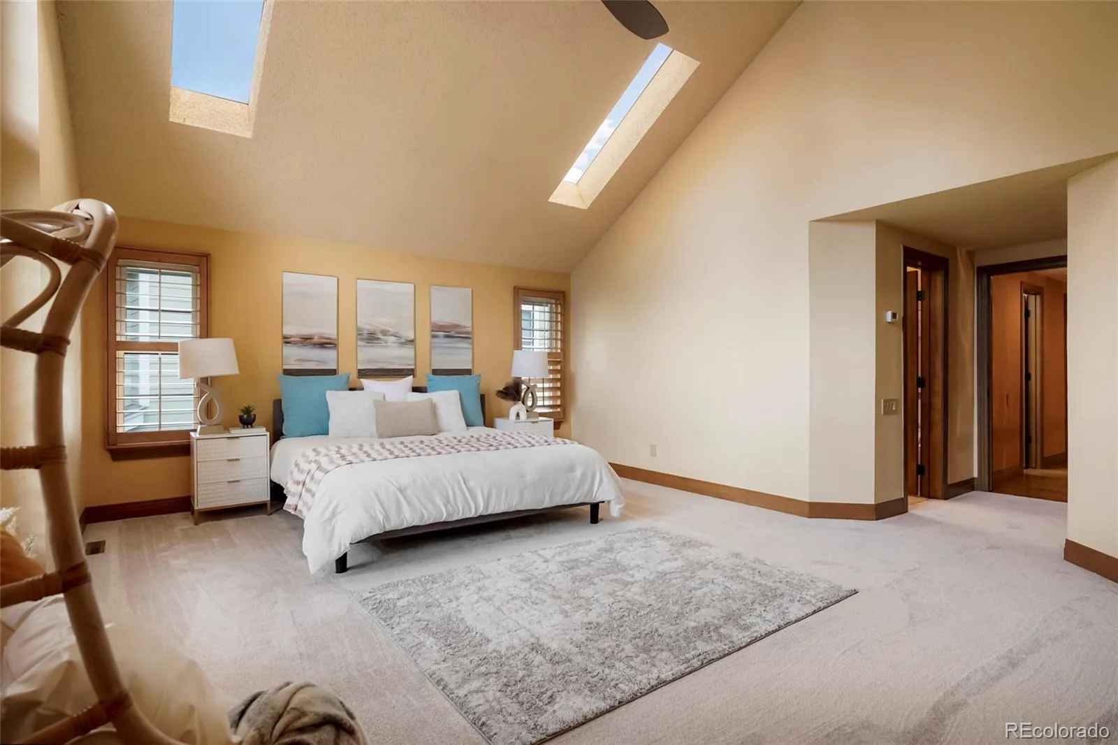 2550 W Long Circle Littleton CO 80120 MLS #REC2888732 07112026161234 1600 18