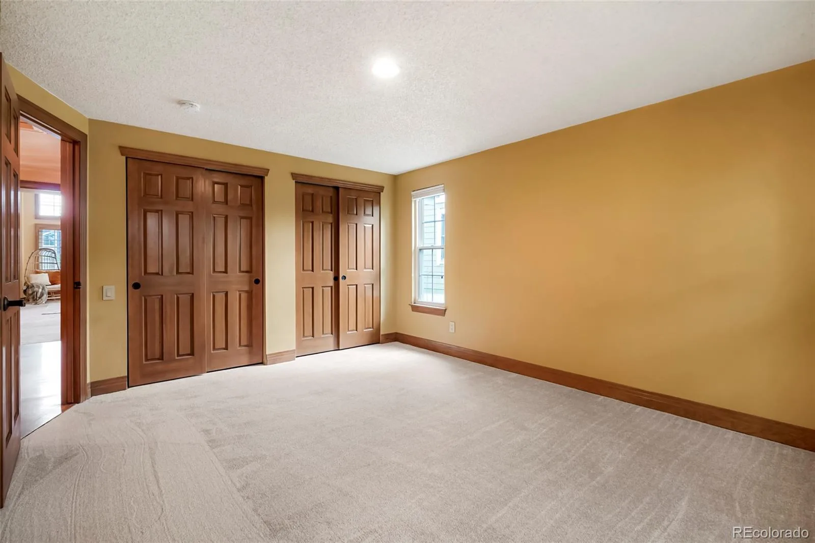 2550 W Long Circle Littleton CO 80120 MLS #REC2888732 07112026161234 1600 23