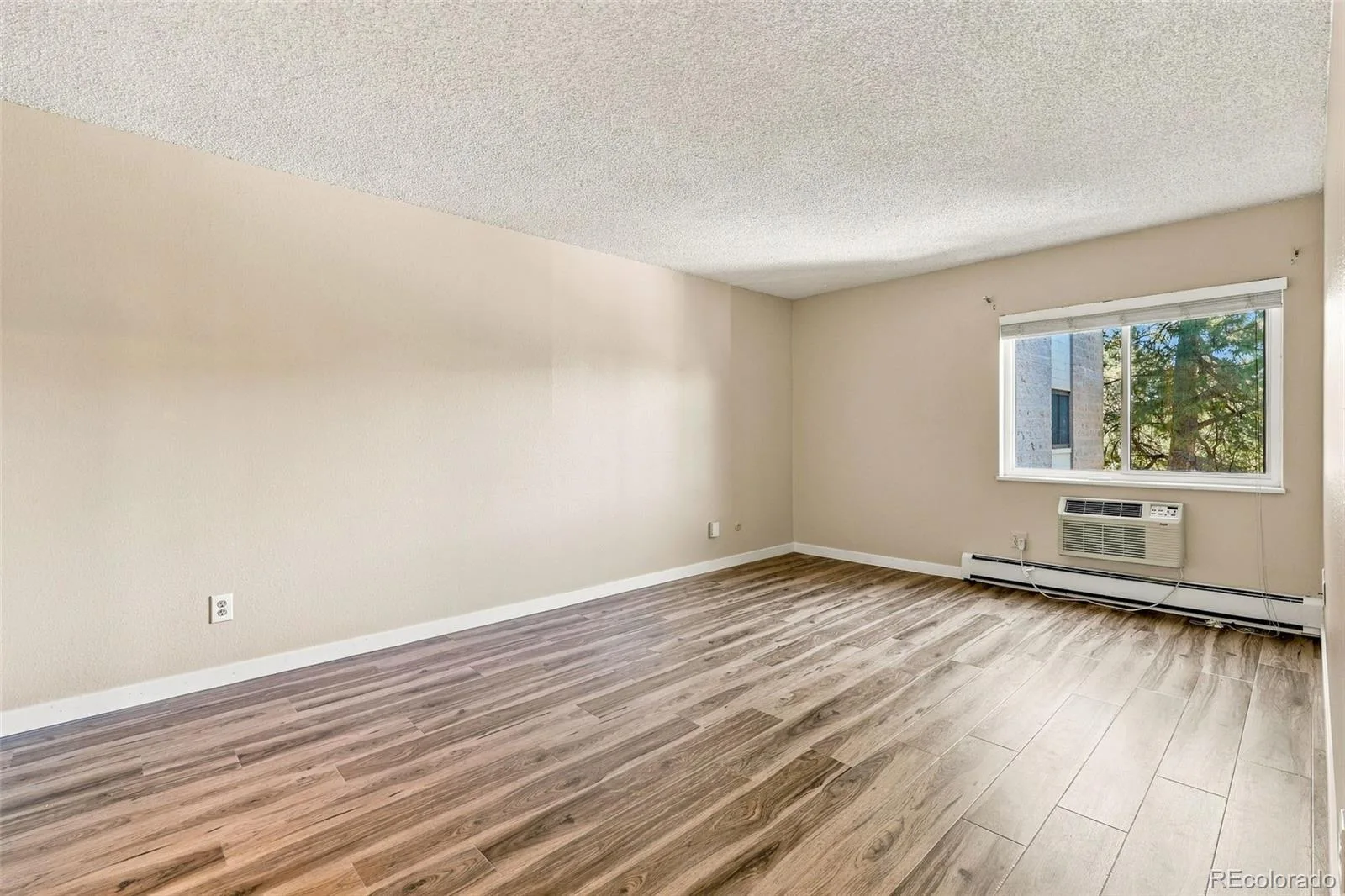 13902 E Marina Drive #410 Aurora CO 80014 | MLS #REC2889771 09232026083916 1600 16