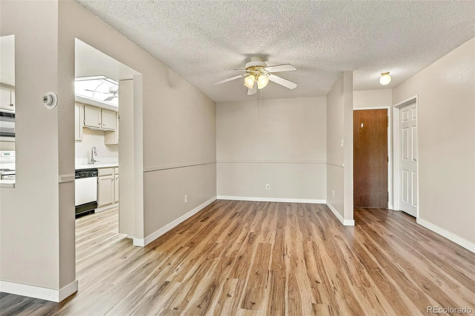 13902 E Marina Drive #410 Aurora CO 80014 | MLS #REC2889771 09232026083916 1600 8