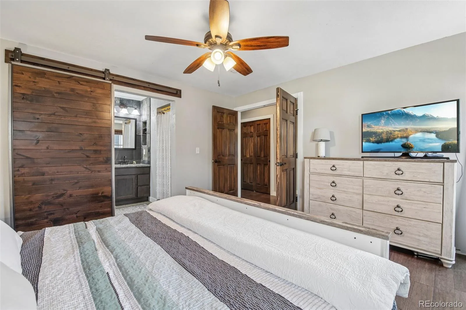 7524 Benton Street Arvada CO 80003 | MLS #REC2892030 07302026034634 1600 19