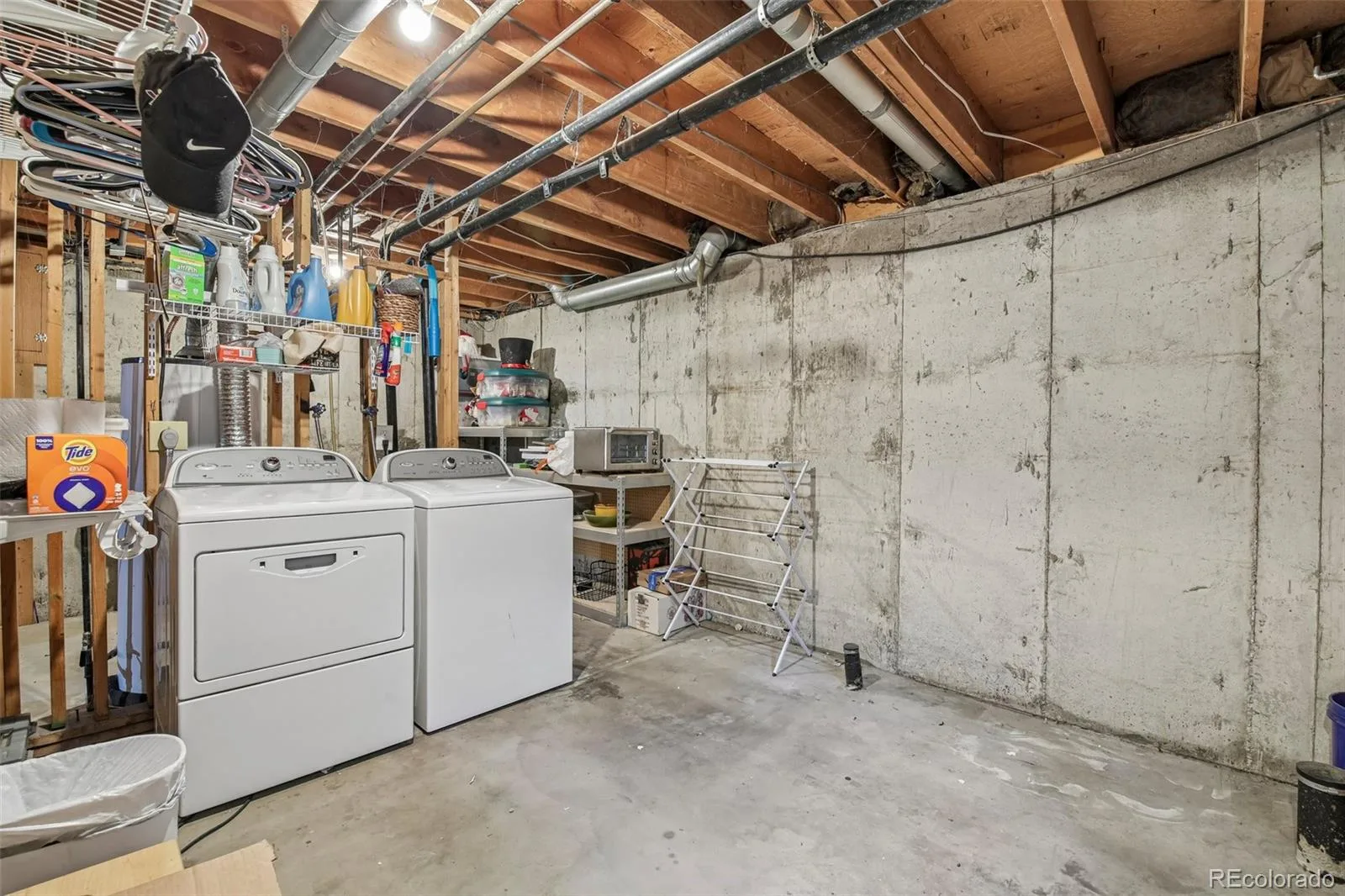 7524 Benton Street Arvada CO 80003 | MLS #REC2892030 07302026034634 1600 24