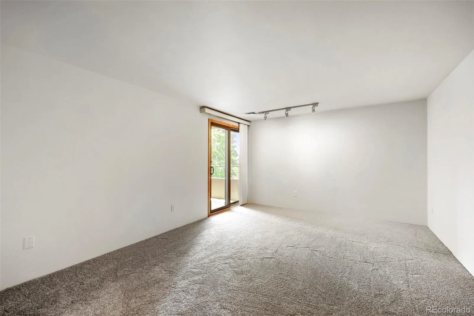 800 N Pearl Street #407 Denver CO 80203 MLS #REC2892072 06192026035306 1600 13