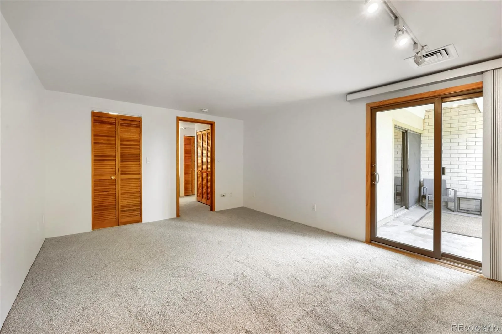 800 N Pearl Street #407 Denver CO 80203 MLS #REC2892072 06192026035306 1600 14