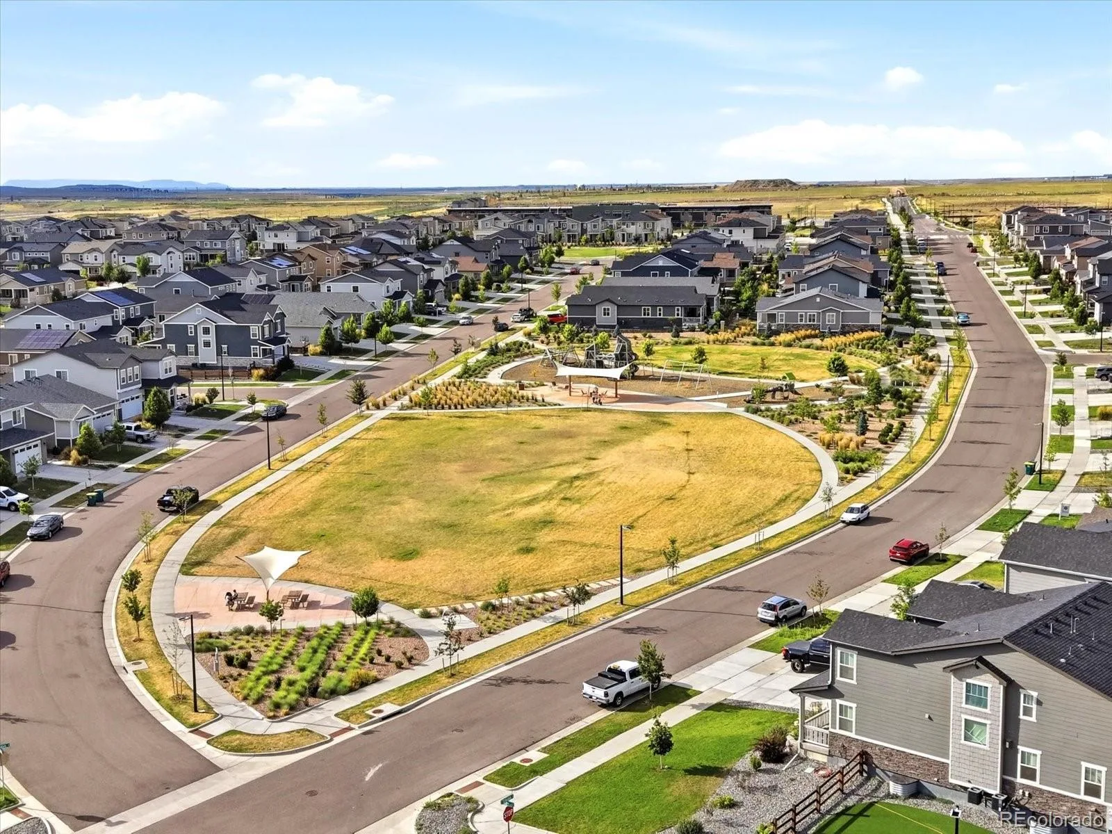 24601 E 37th Avenue Aurora CO 80019 | MLS #REC2893390 07212026080447 1600 43