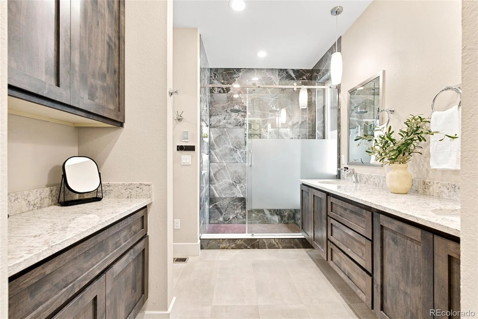 8684 Martin Luther King Jr Boulevard Denver CO 80238 | MLS #REC2894571 08262026165949 1600 20