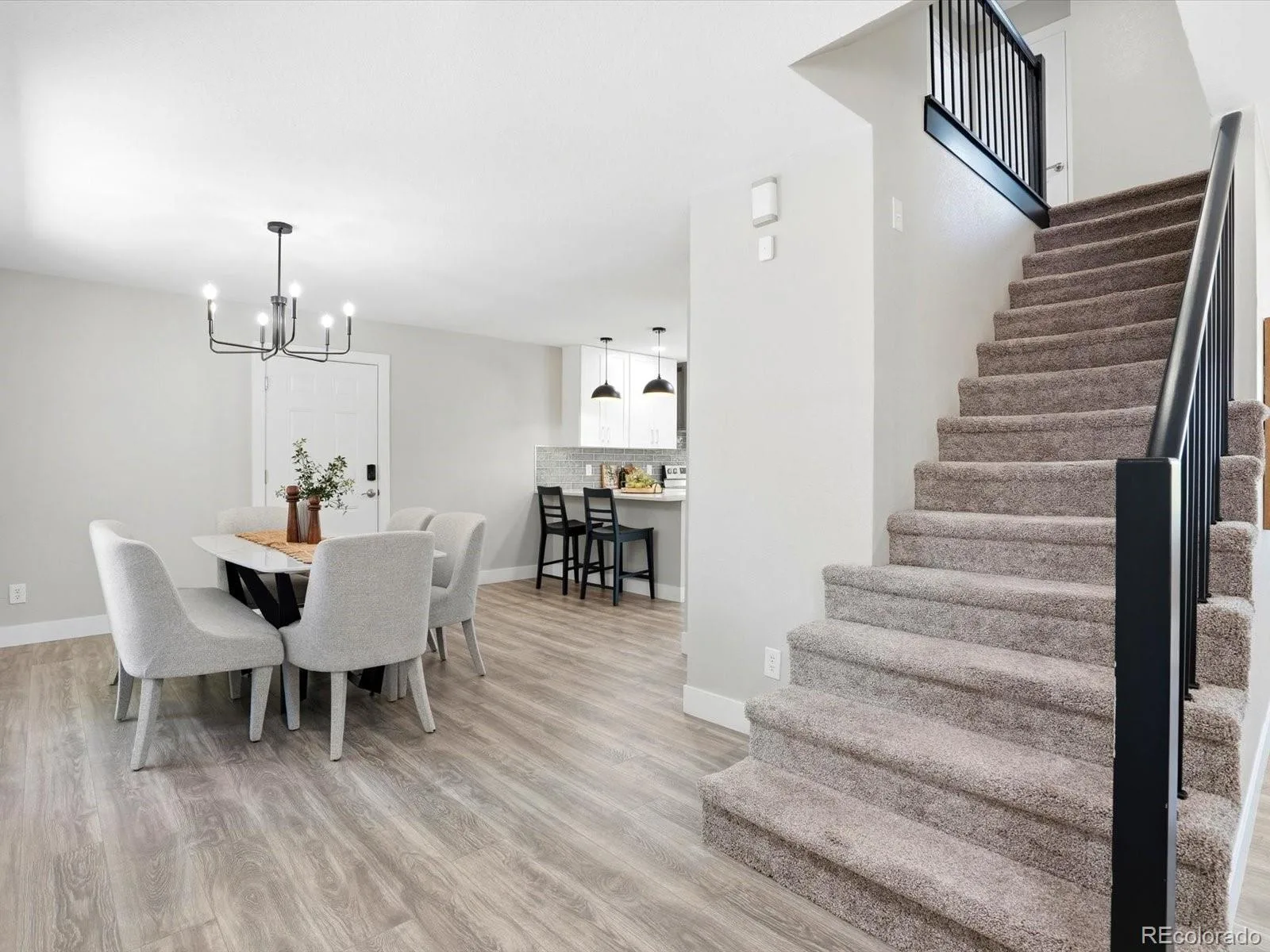 1069 S Lewiston Way Aurora CO 80017 MLS #REC2894820 06182026185735 1600 21