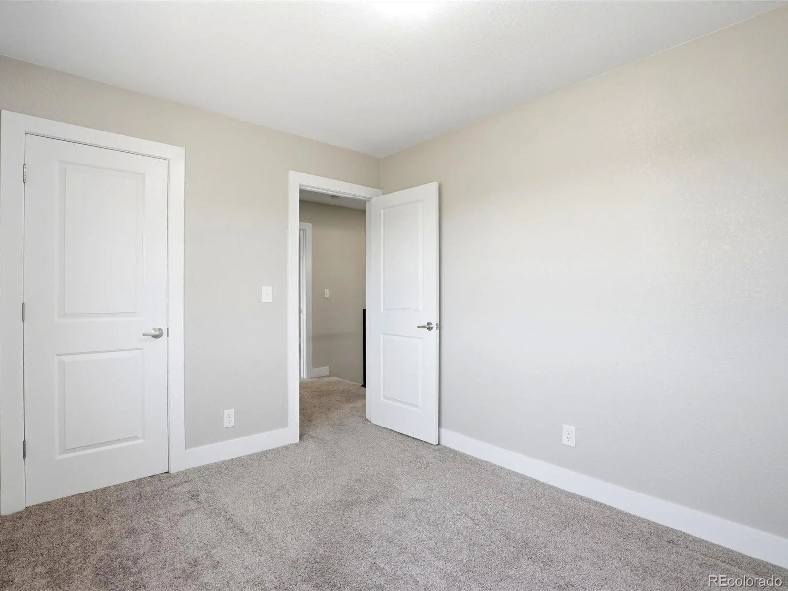 1069 S Lewiston Way Aurora CO 80017 MLS #REC2894820 06182026185735 1600 29