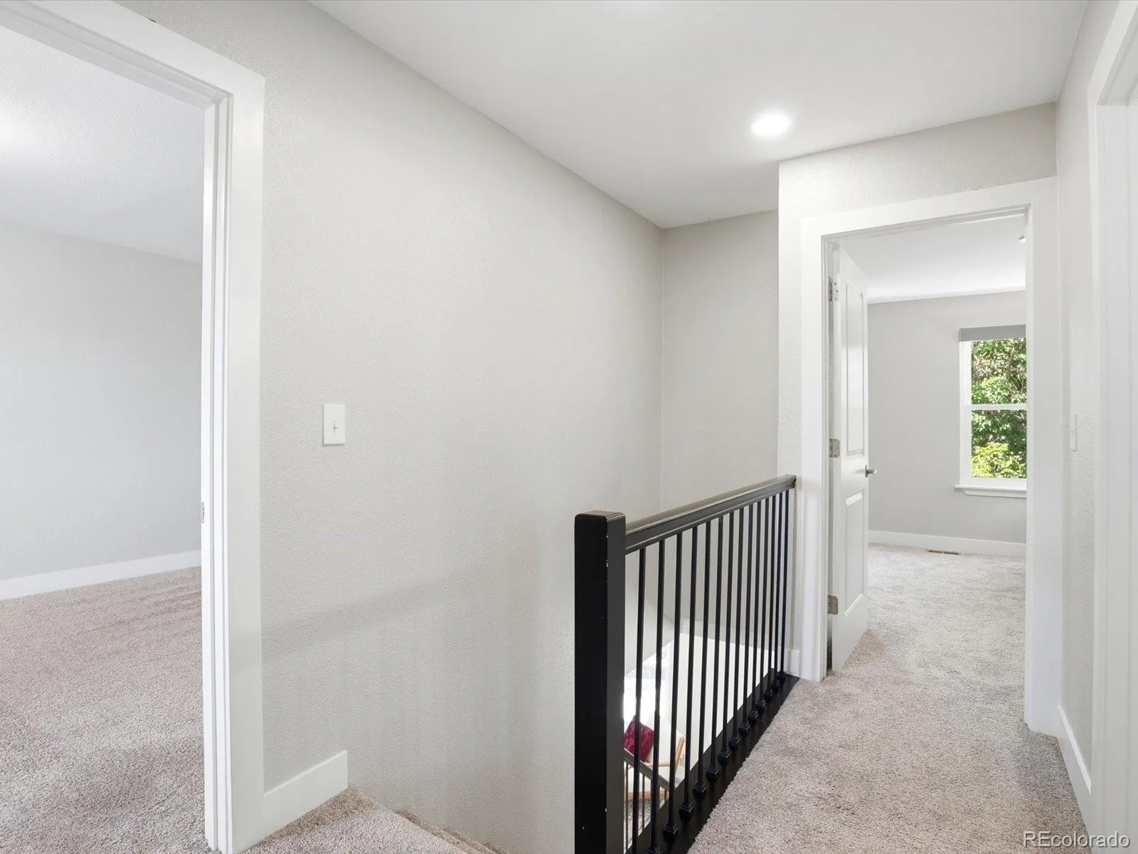 1069 S Lewiston Way Aurora CO 80017 MLS #REC2894820 06182026185735 1600 33
