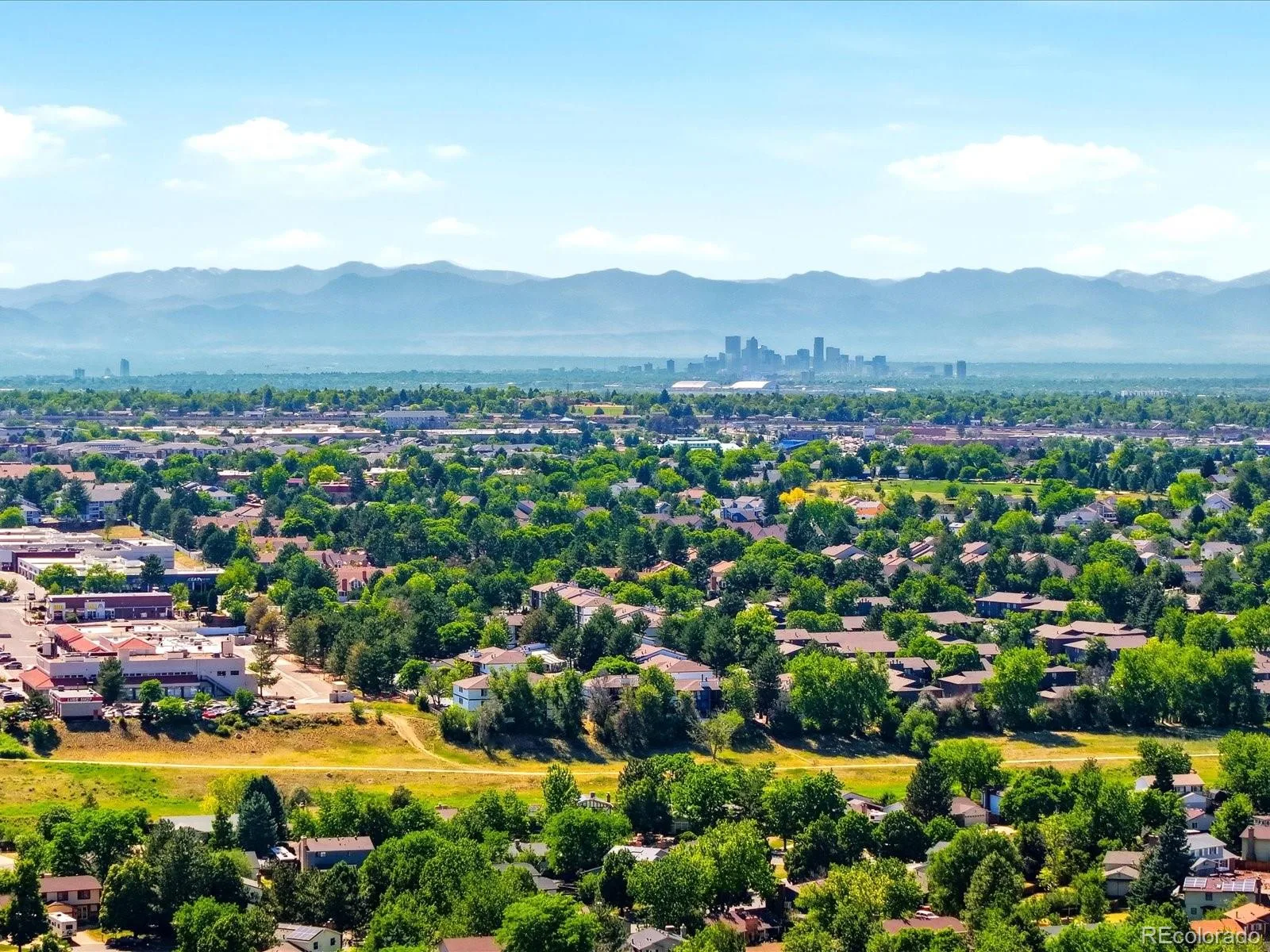 1069 S Lewiston Way Aurora CO 80017 MLS #REC2894820 06182026185735 1600 44