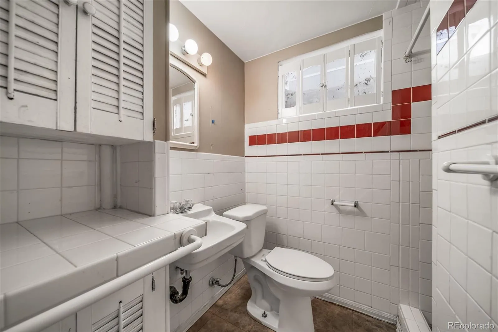 3443 S Vrain Street Denver CO 80236 MLS #REC2895020 05092026054455 1600 36
