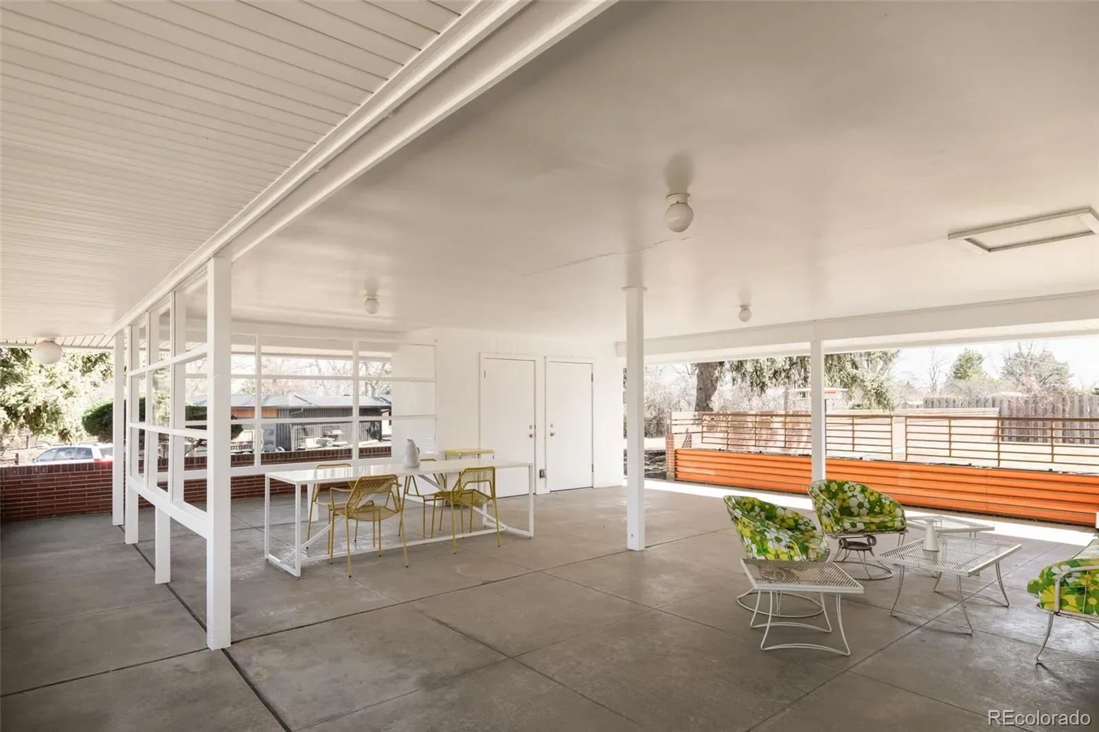 03282026165633 1600 32