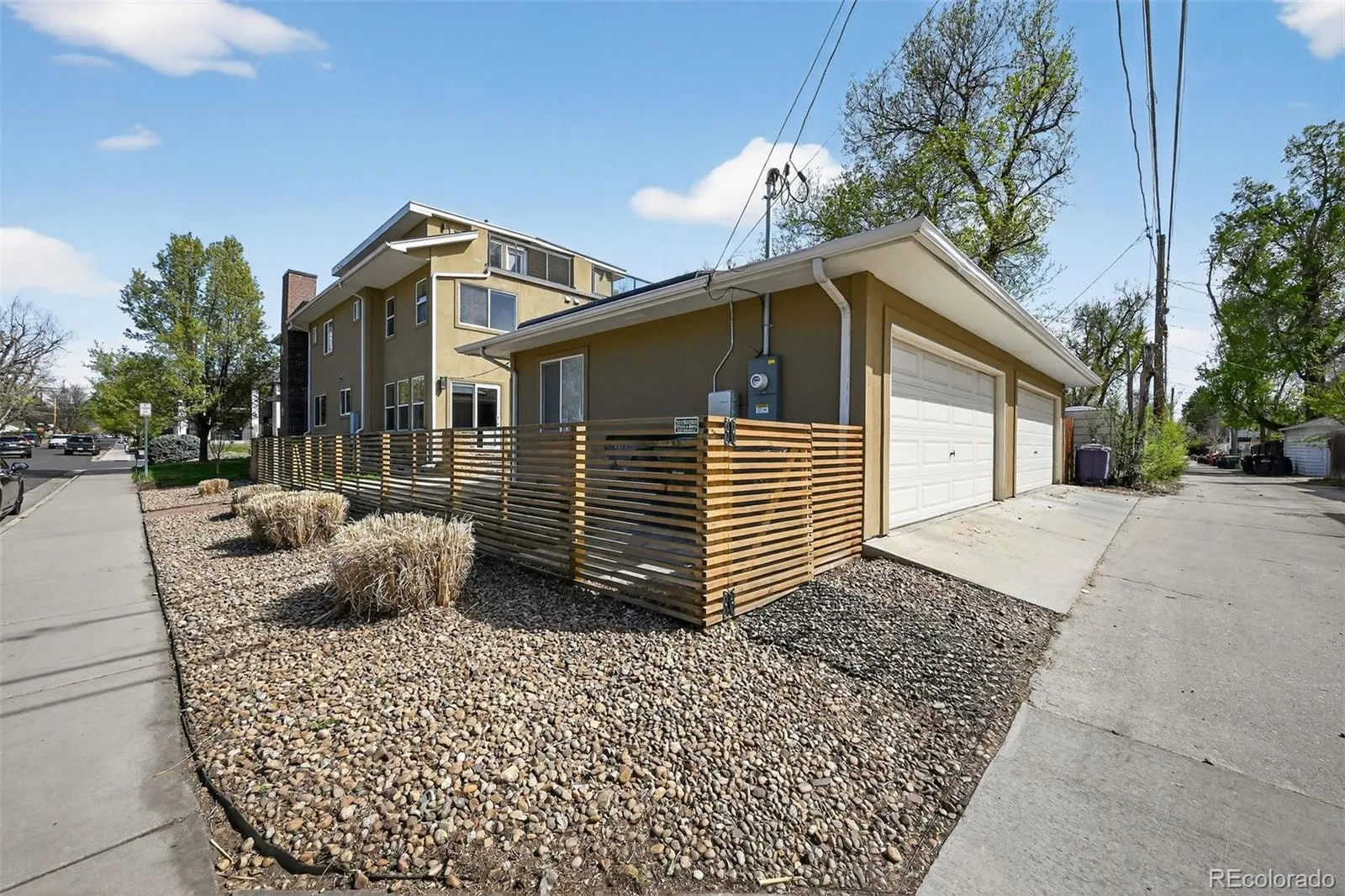 2401 S Lafayette Street Denver CO 80210 MLS #REC2896564 05152026145319 1600 31