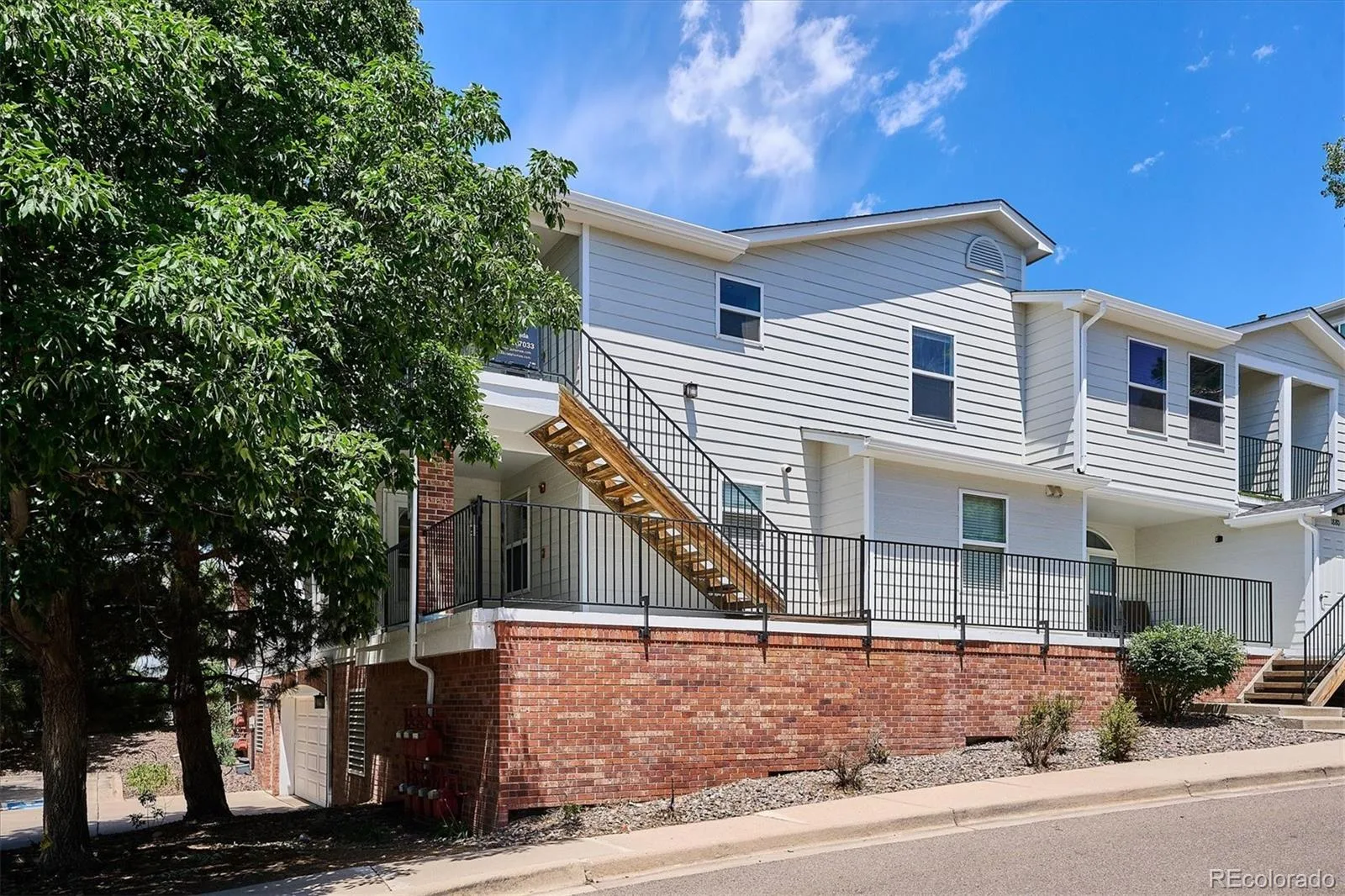 1880 S Cole Street #B8 Denver CO 80228 | MLS #REC2896714 07142026224652 1600 19