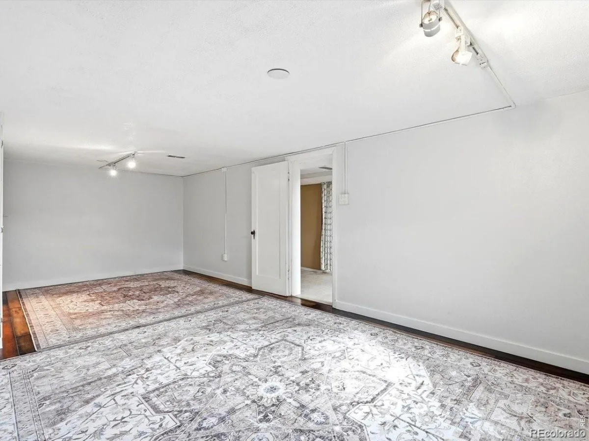 2924 Zenobia Street Denver CO 80212 | MLS #REC2897254 09152026170610 1200 23