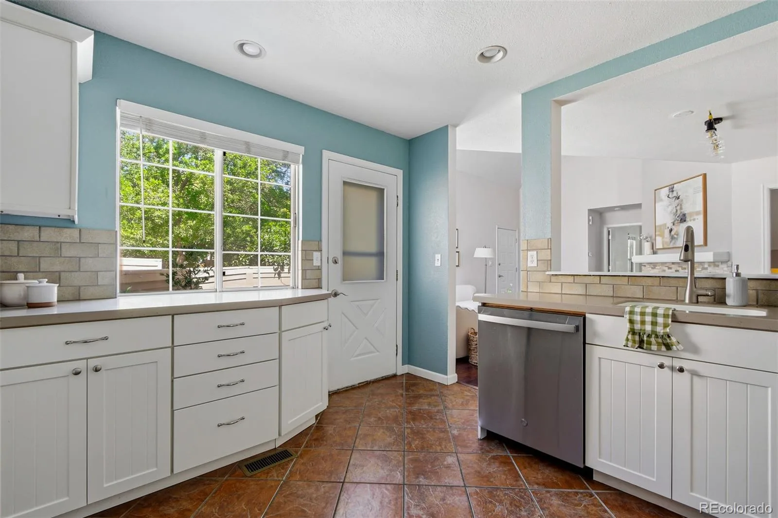7370 E Florida Avenue #1024 Denver CO 80231 MLS #REC2897513 06122026172603 1600 19