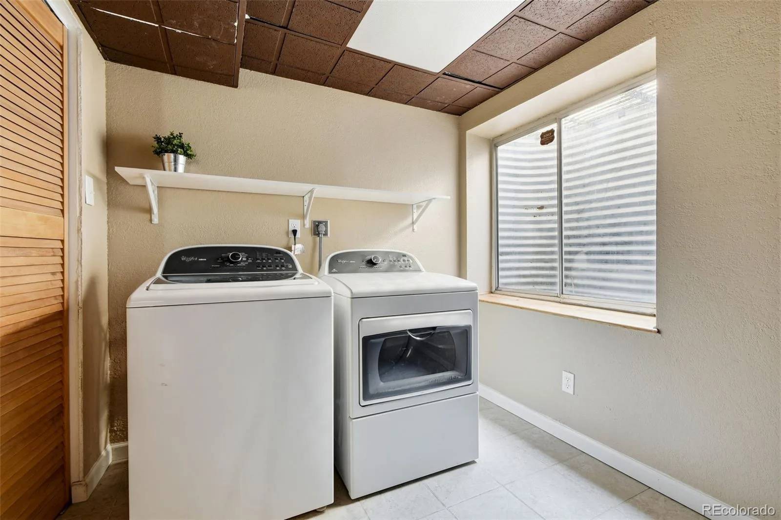 7370 E Florida Avenue #1024 Denver CO 80231 MLS #REC2897513 06122026172603 1600 34