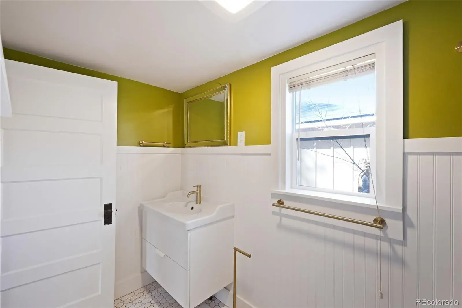 01062026181107 1600 13